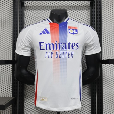 Player Lyon home