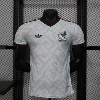 Player Mexico White