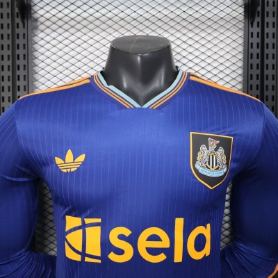 Player Newcastle Second Away Long Sleeve