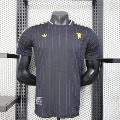 Player Manchester United Casual Style