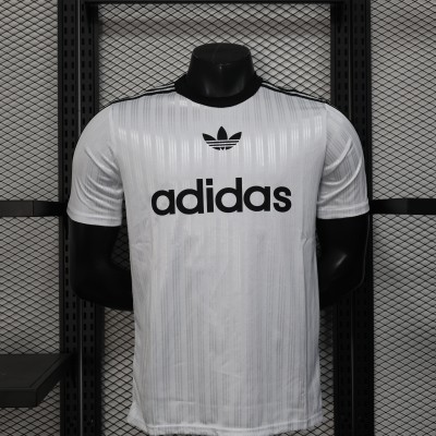 Player Clover Casual White