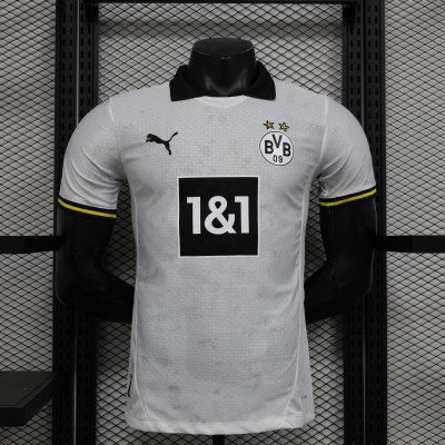 Player Dortmund White