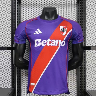 Player River Plate Second Away