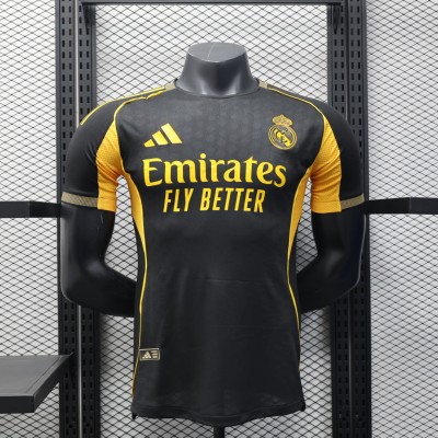 Player Real Madrid Special Edition Black Gold