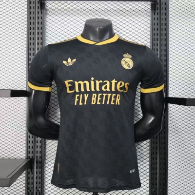 Player Real Madrid Special Edition Black Gold